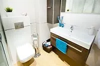 Royal Piazza *